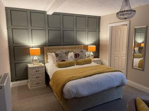 Photo 9- click for photo gallery